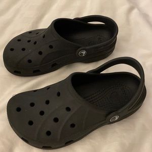Boy crocs